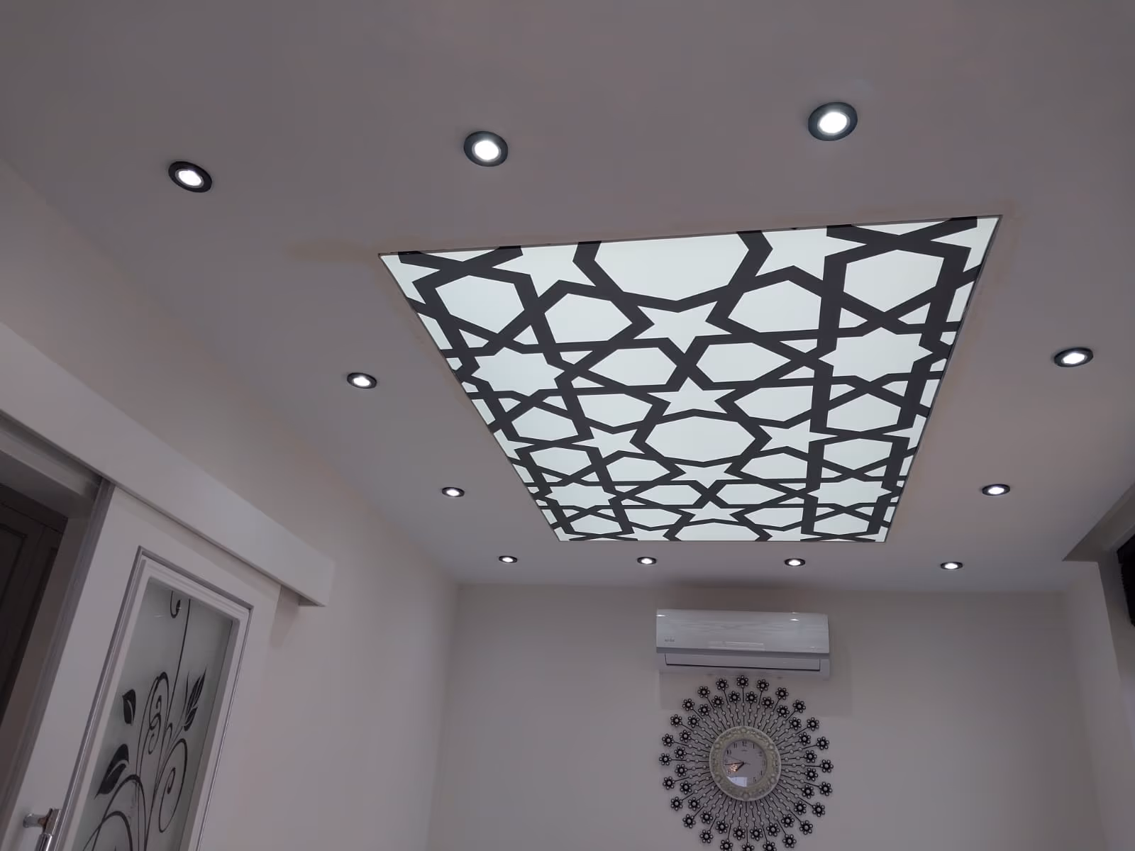 Geometrik Gergi Tavan Uygulaması