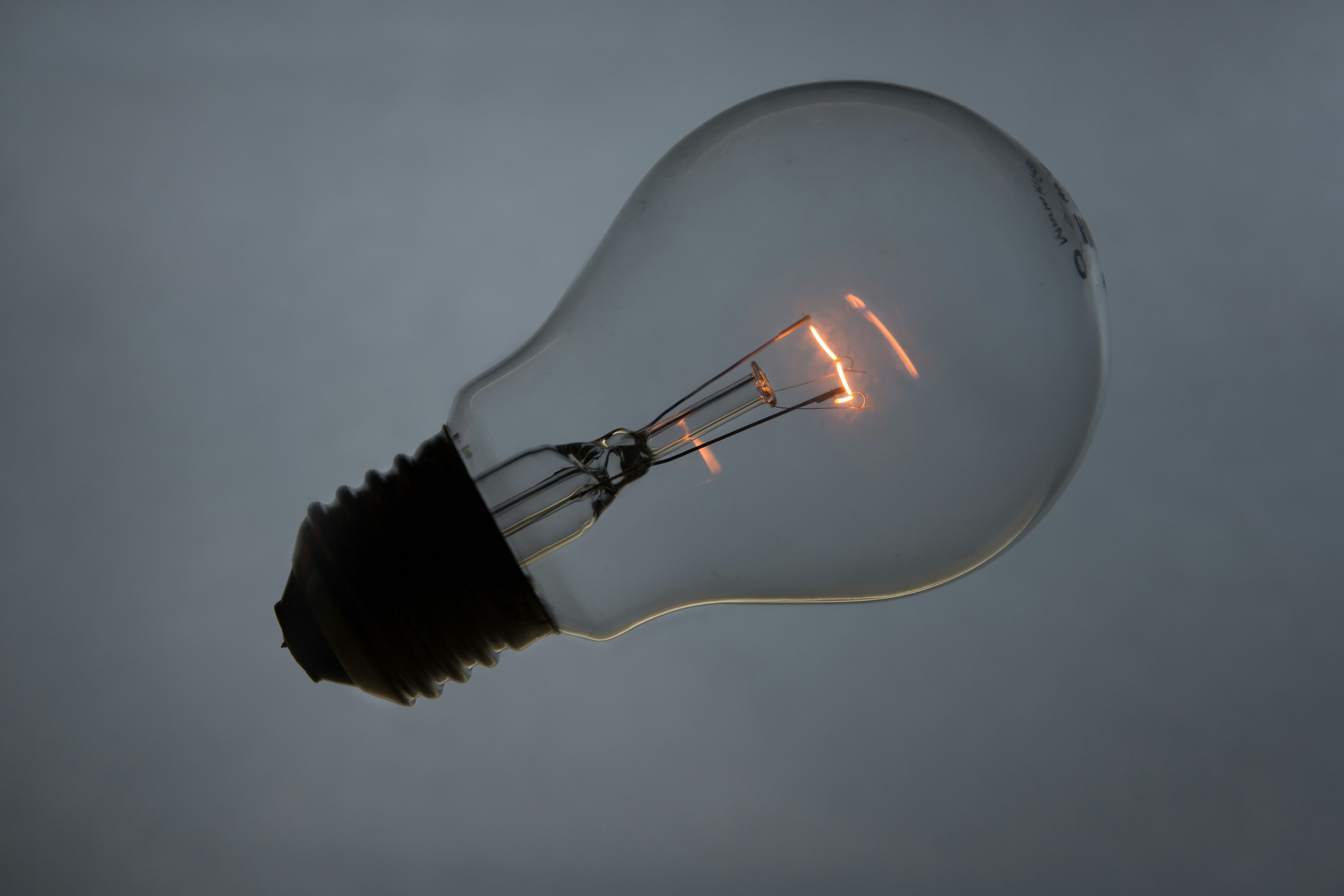 LED Aydınlatma Dönüşümü ile Elektrik Faturasını %80 Düşürün